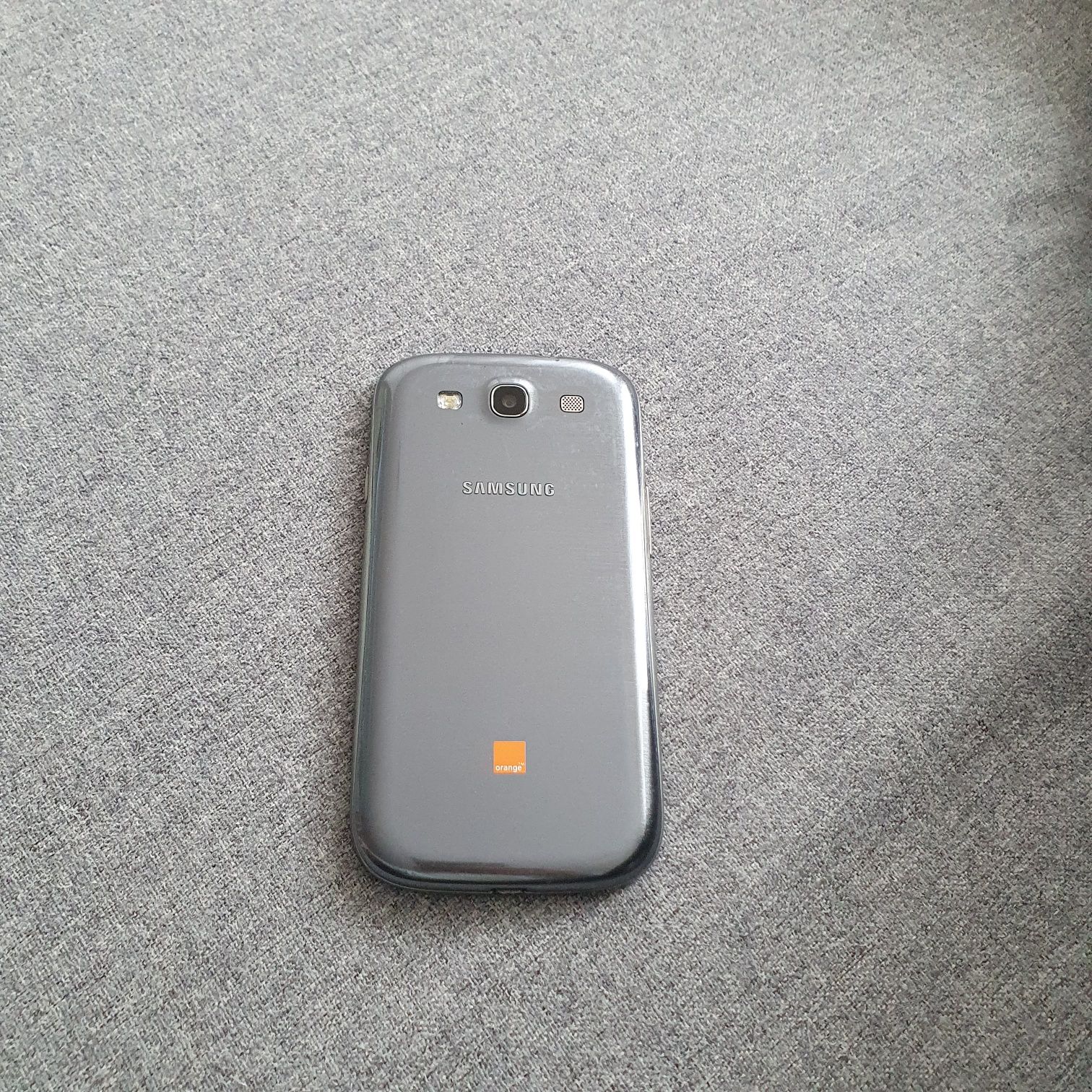 Samsung Galaxy  S 3, GT-19300