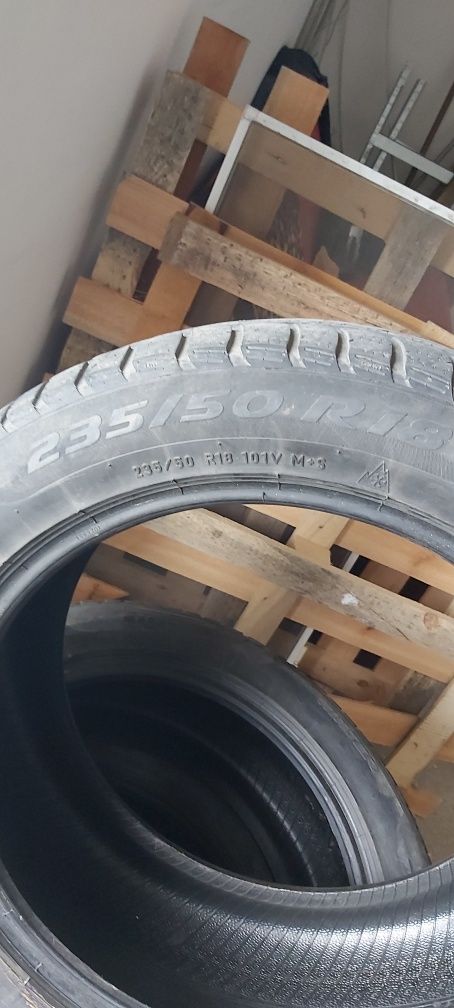 Шини зимові  PIRELLI WINTER SOTTOZERO 3 235/50 R18