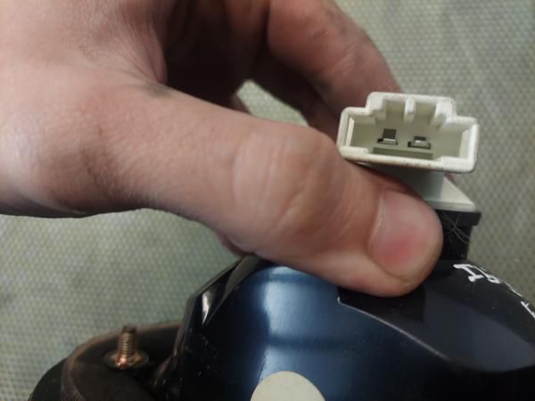 Farolim esquerdo SEAT Ibiza II (6K1)