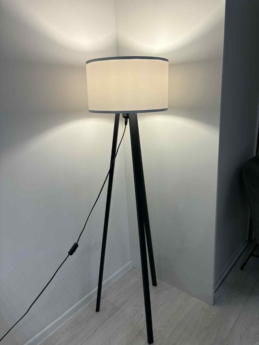 Lampa stojaca agata meble