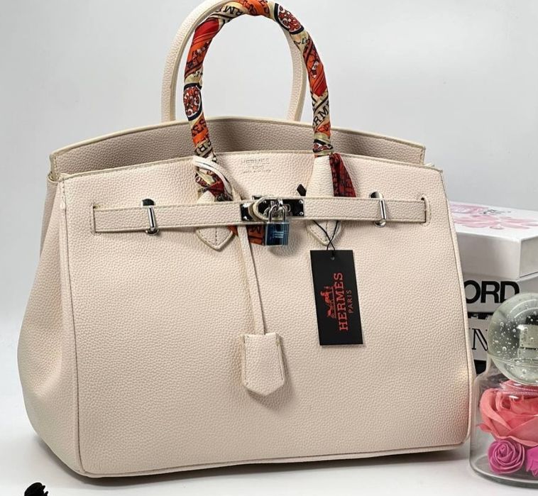 Сумки оптом і в роздріб (розпродаж)