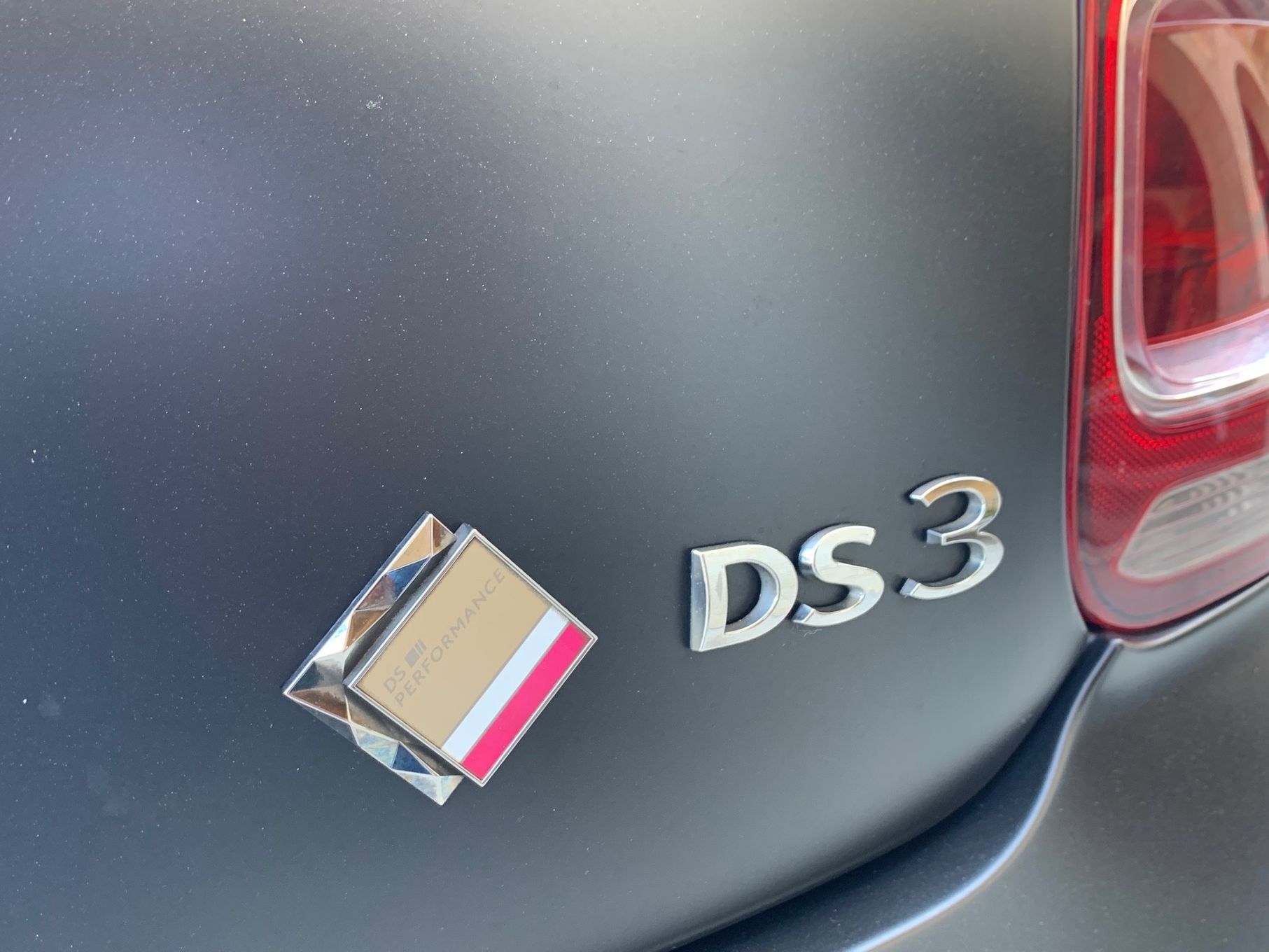 DS DS3 THP 208 Start & Stop PERFORMANCE Black Special