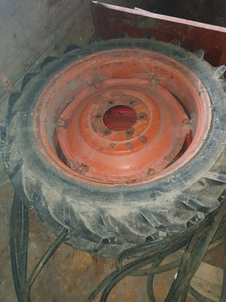 Koła 11.5 /80 r15.3