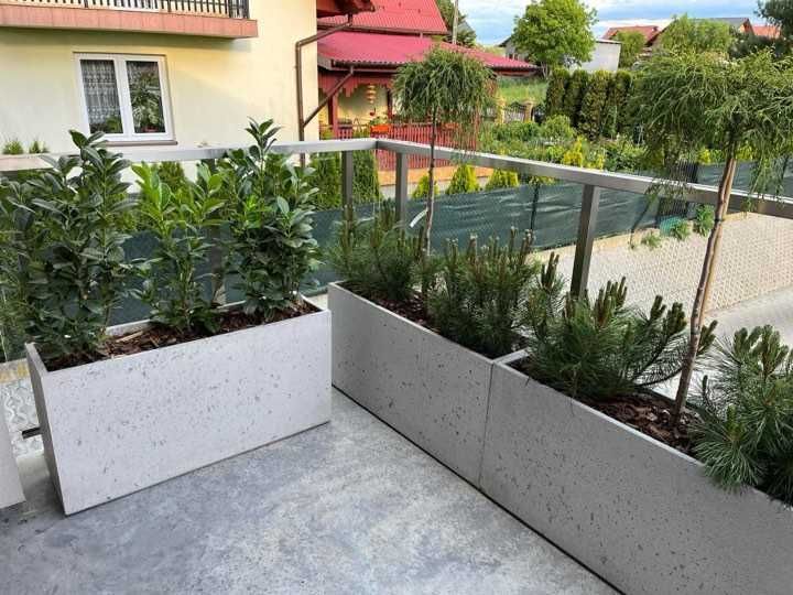 Donice ogrodowe tarasowe betonowe, z betonu architektonicznego wysyłka