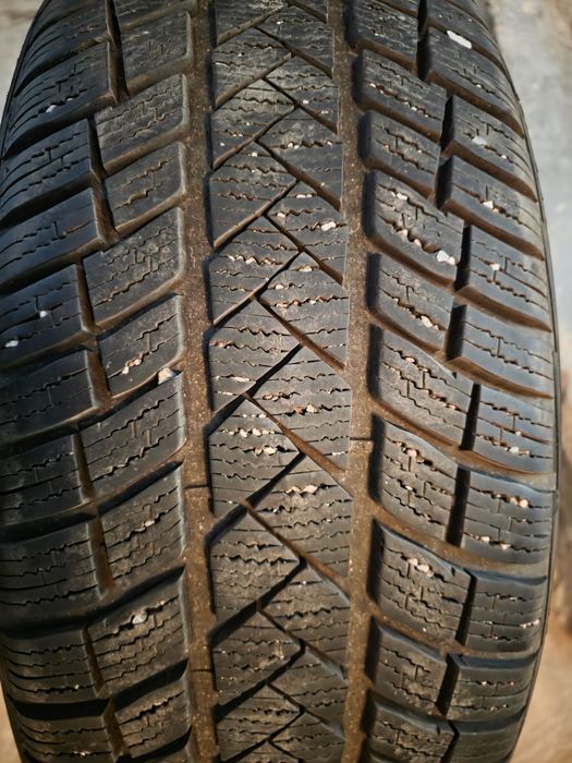 Opony zimowe Vredestein Wintrac Pro+ 235/45R20 100 V M+S