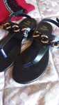 Chinelas de dedo