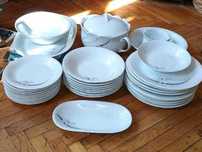 Serwis obiadowy z porcelany