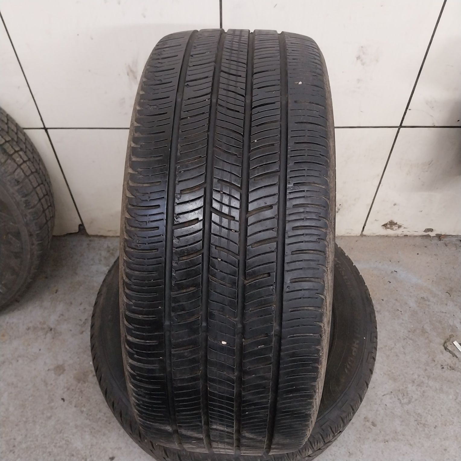 Opona Letnia CONTINENTAL 235/40R19 92H