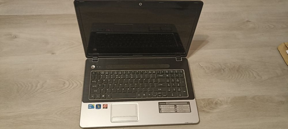 Laptop emachines G730 uszkodzony