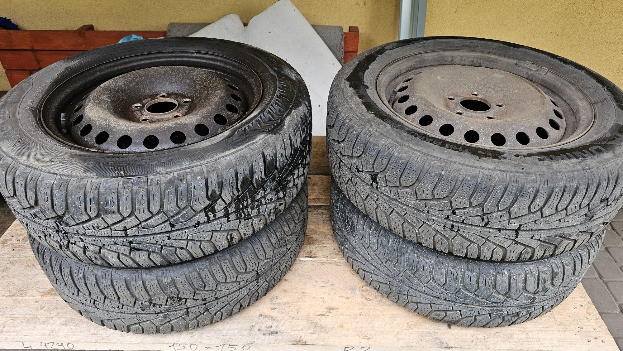 Opony 215/60/16r