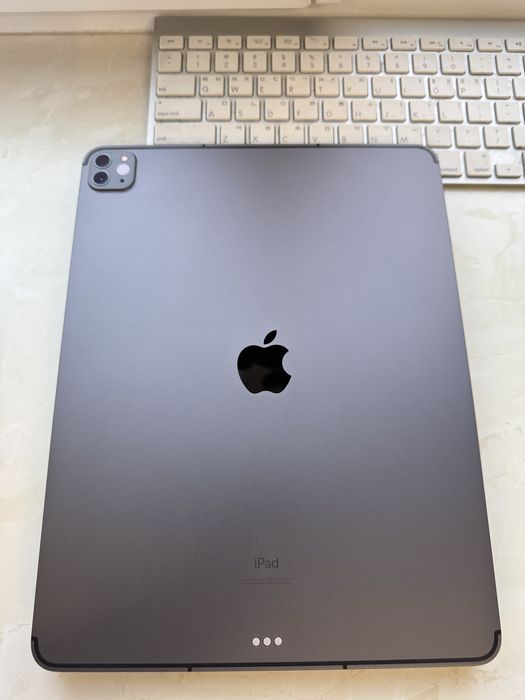 iPad Pro 12.9 M1 2021 256Gb Space WiFi+LTE Прекрасний стан!