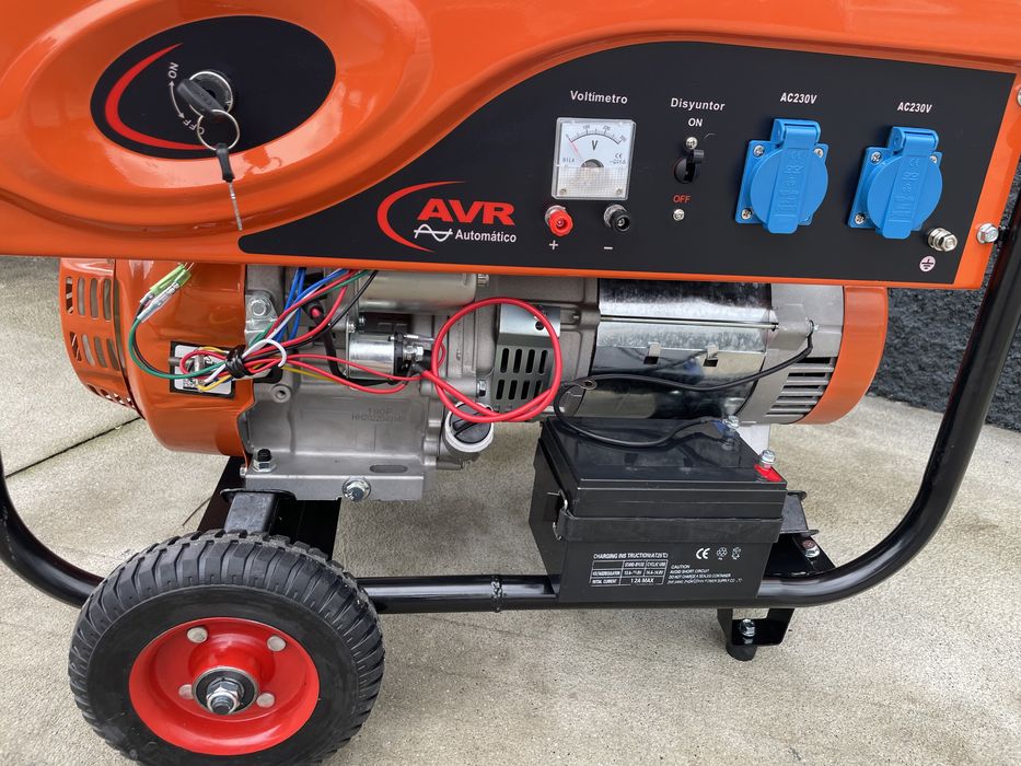 Gerador a gasolina com motor de arranque