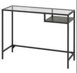 Mesa de vidro da IKEA