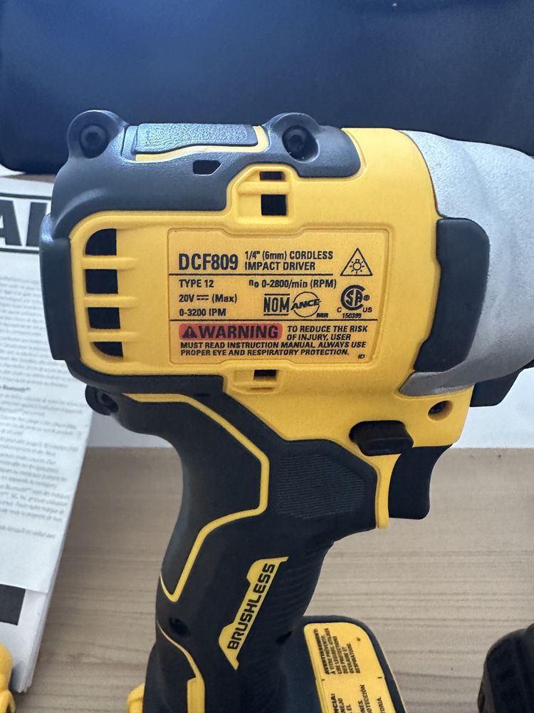 Комплект dewalt dcf809d1, імпакт