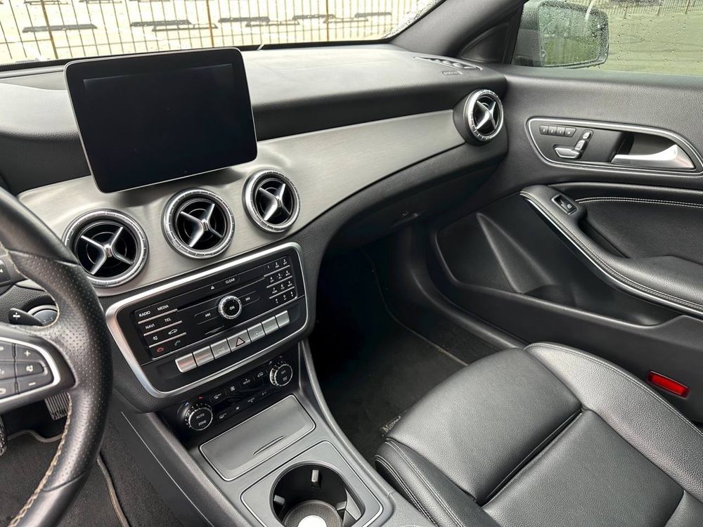 Mercedes CLA 250 2016