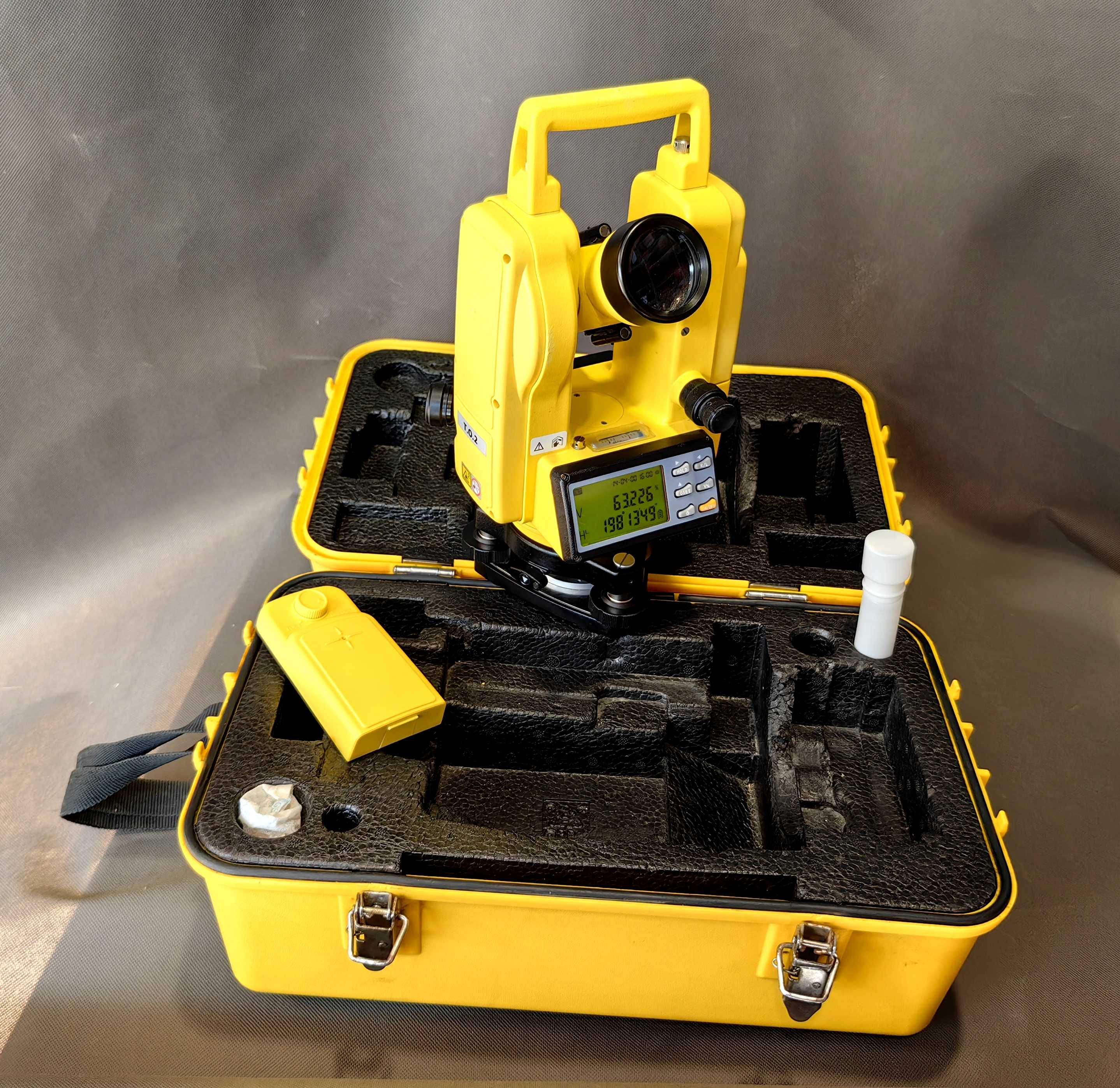 Teodolit cyfrowy Leica Prexiso TO2 2" Niwelator optyczny Theodolite
