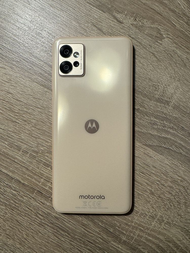 Смартфон Motorola G32