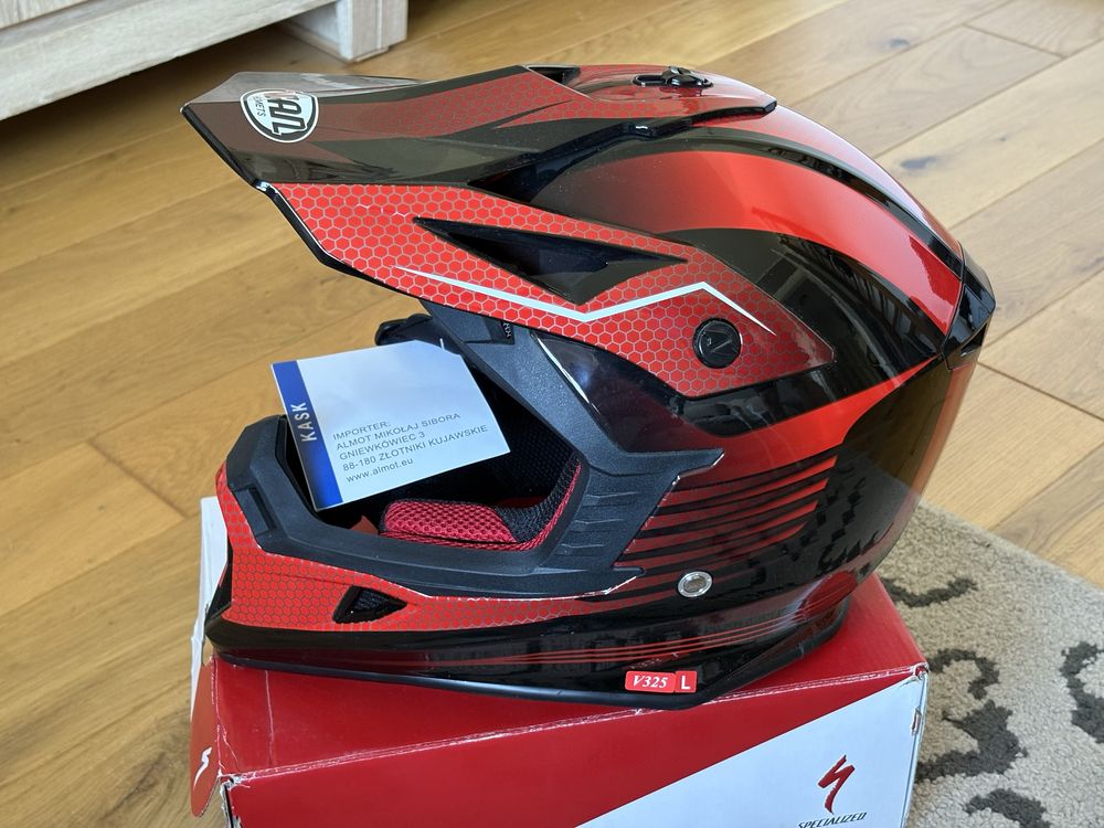 Kask Vcan V-325 czerwony nowy