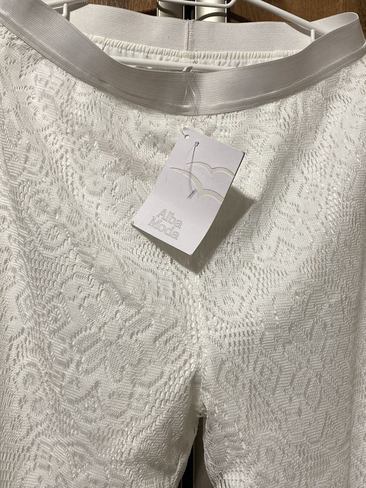 Ażurowe, koronkowe spodnie damskie „Alba Moda” 38/M - nowe, białe