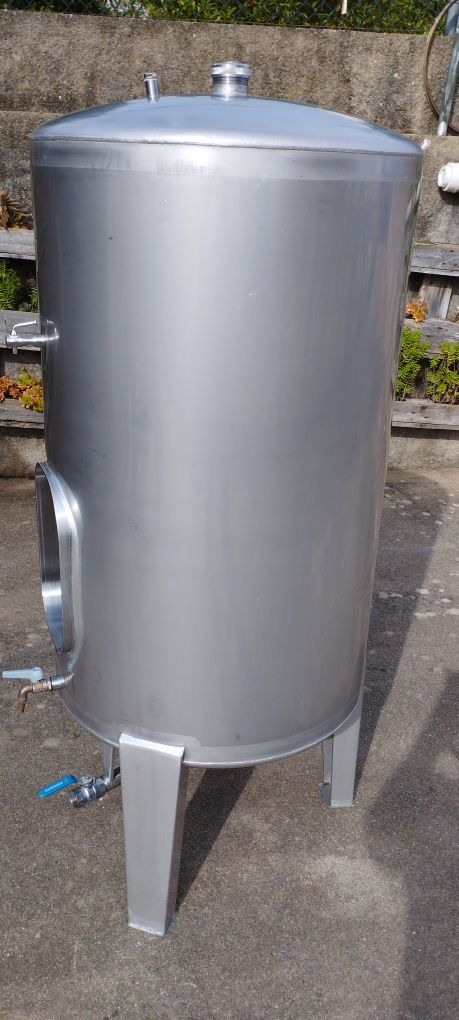 Cuba de inox 350 litros como nova