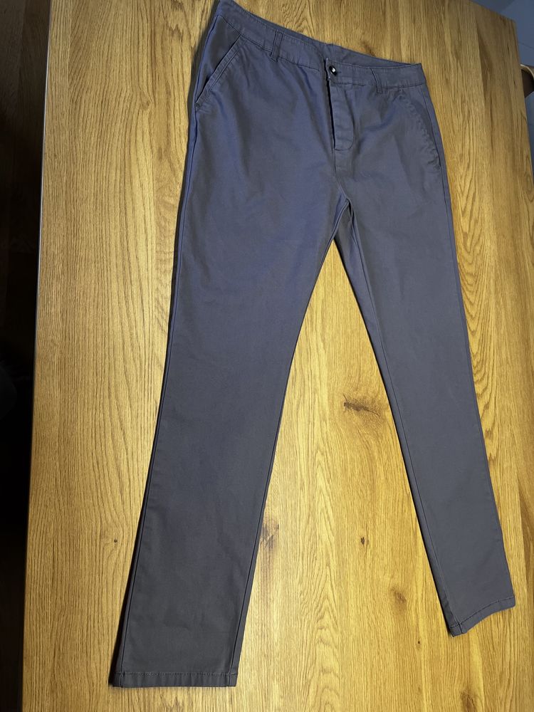 Eleganckie spodnie chinos L