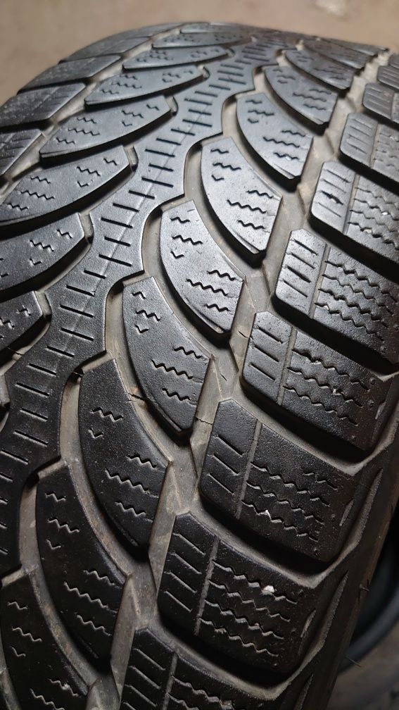 Bridgestone Blizzak LM-32 RUNFLAT 205/55 r16 комплект зимних шин