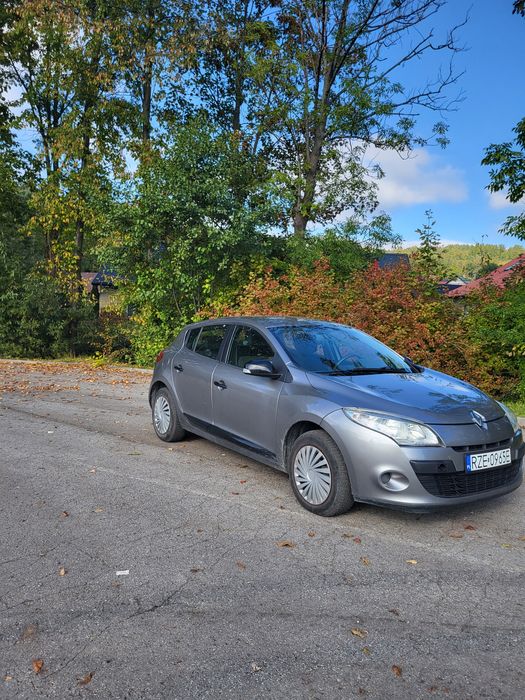Renault Megane III 2010 1.6 + GAZ 16V 110KM