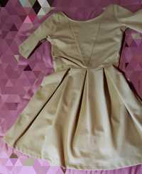 Vestido Stradivarius, costas abertas, M