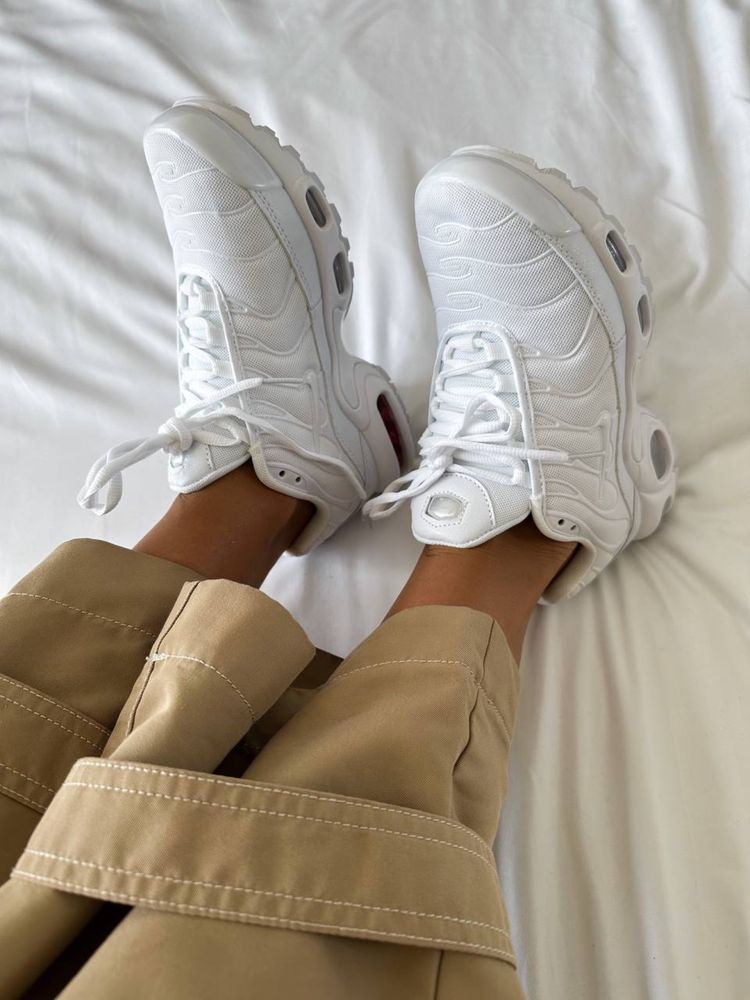 Жіночі кросівки Air Max Tn Plus White | найк аір макс тн