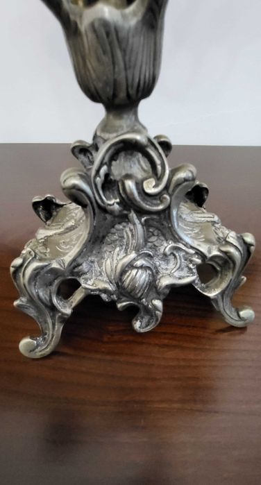 Castiçal elegante – ideal para decoração e jantares especiais