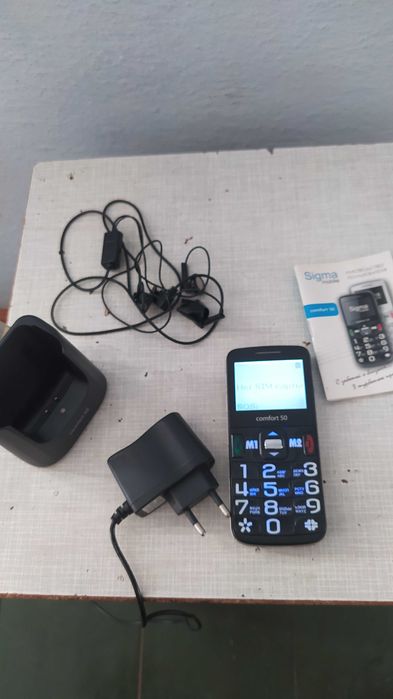 Комплект мобильных телефонов Samsung, LG, Comfort, Nokia