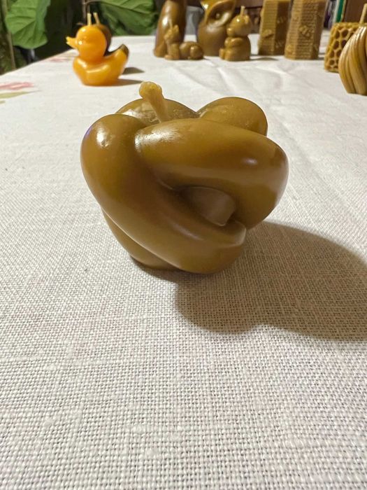 Świece świeczki z naturalnego wosku pszczelego, nierafinowanego