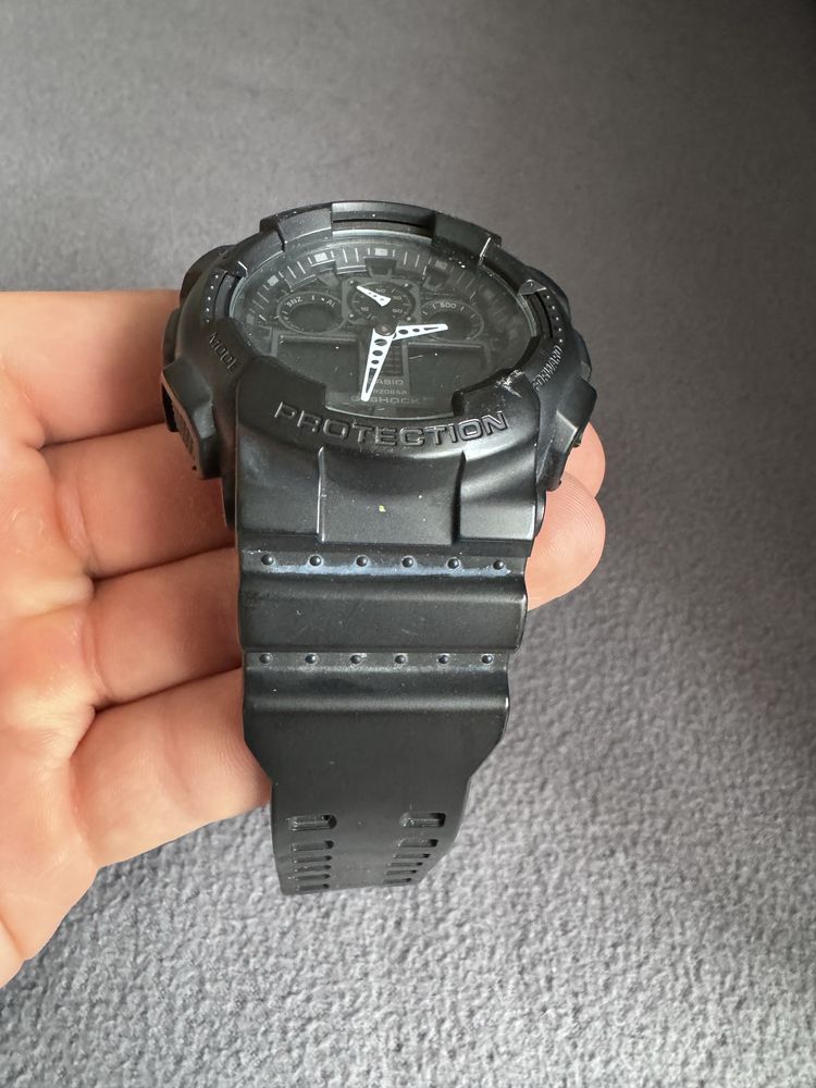 Casio G-shock GA-100