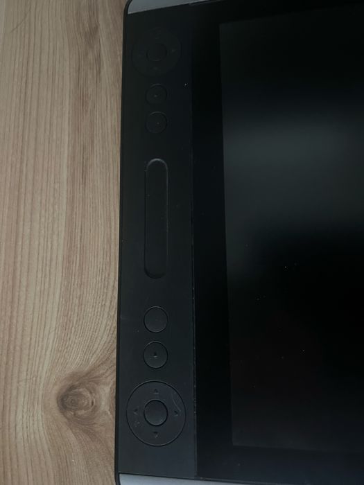 tablet graficzny huion kamvas 16