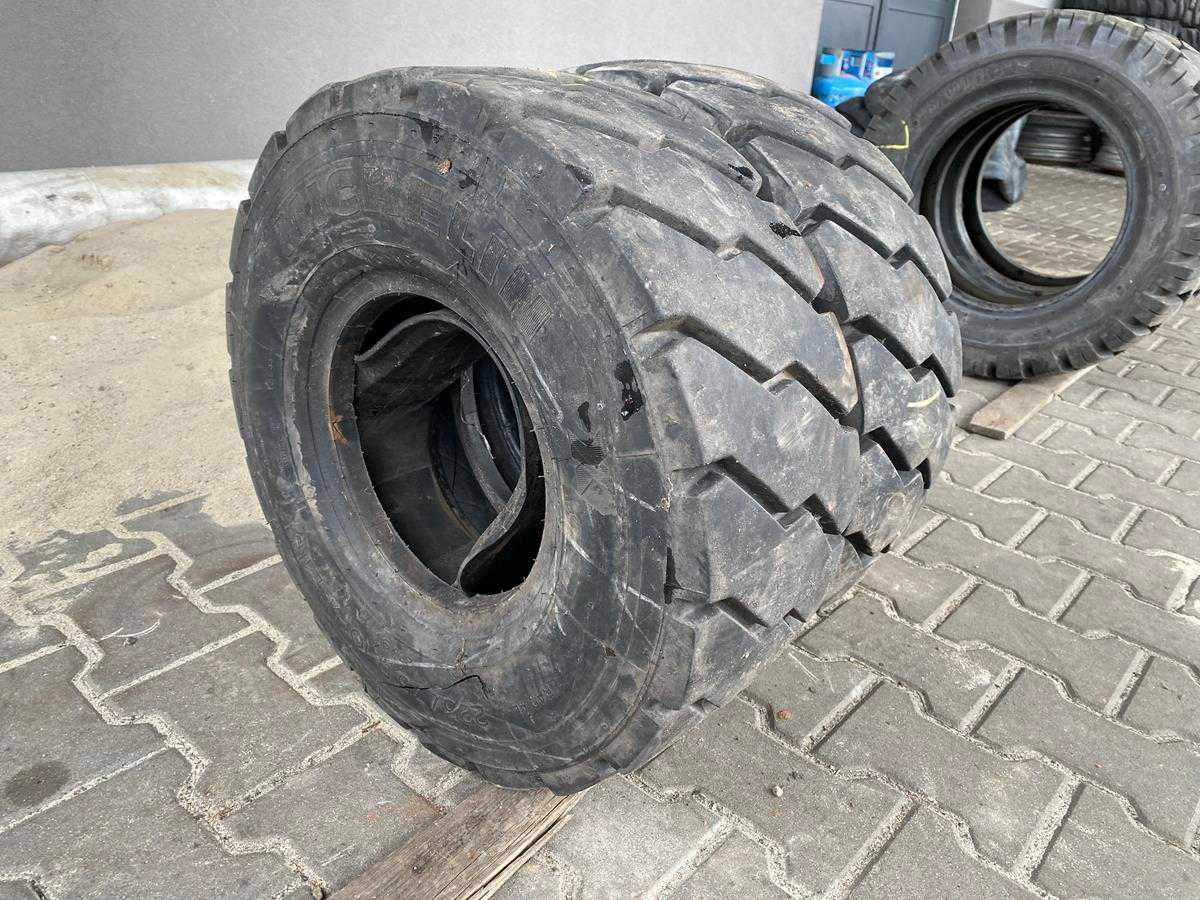 Opony do wózków widłowych 23X9-10, 225/75R10 MICHELIN XZM / 14-15mm