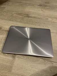 Notebook UX310U Asus