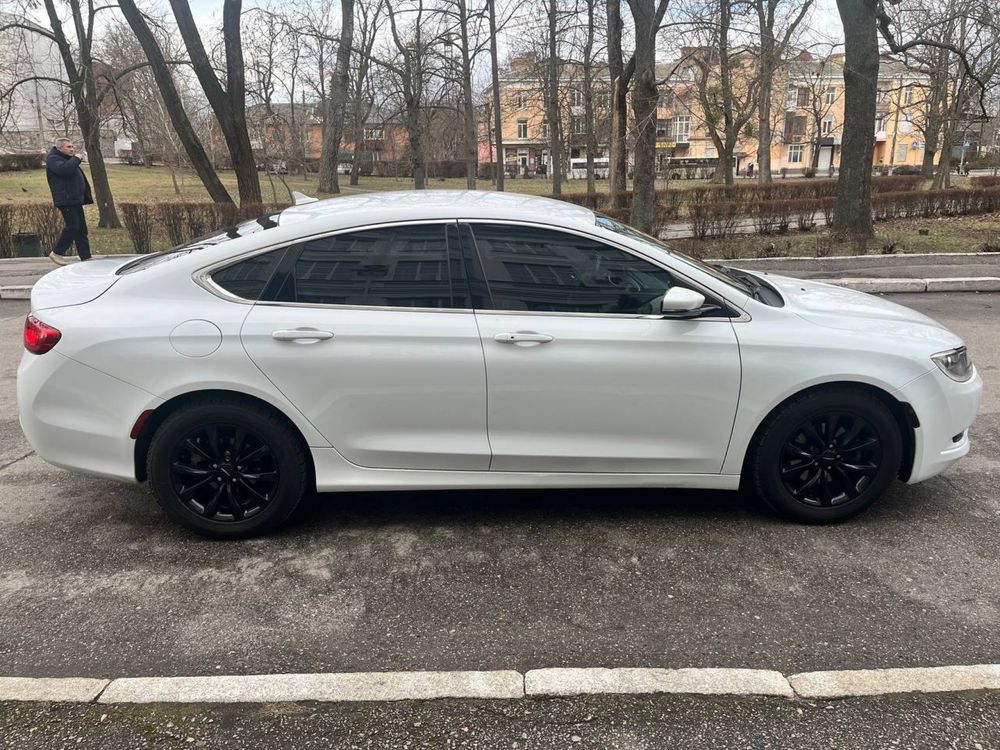 Chrysler 200c 2014