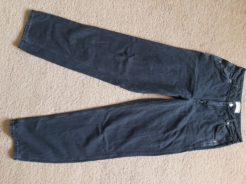 Жіночі джинси мом