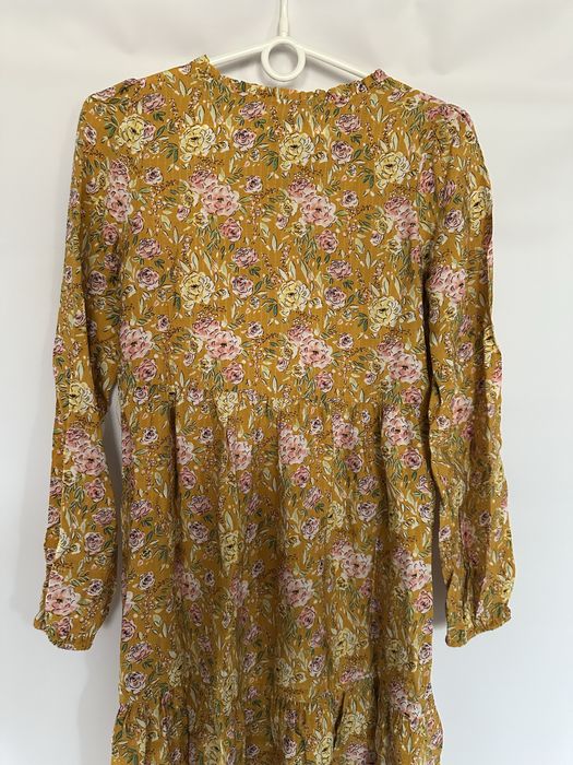 R 158 sukienka reserved