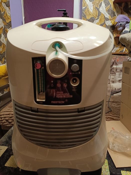 Кислородный концентратор, концентратор кислорода   06 -5L . 5л