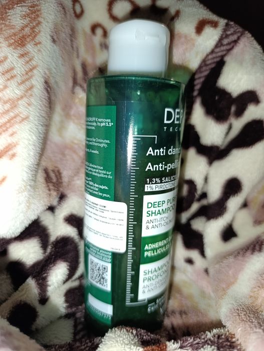 Шампунь-скраб для волосся VICHY Деркос