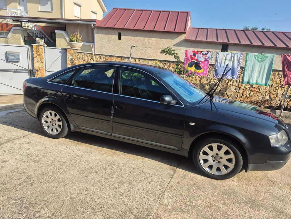 Audi A6 2.5 TDI gasóleo