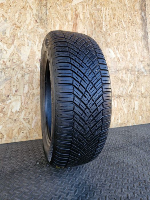 Opona całoroczna 205/55/16 // 94V Continental AllSeasonContact 2