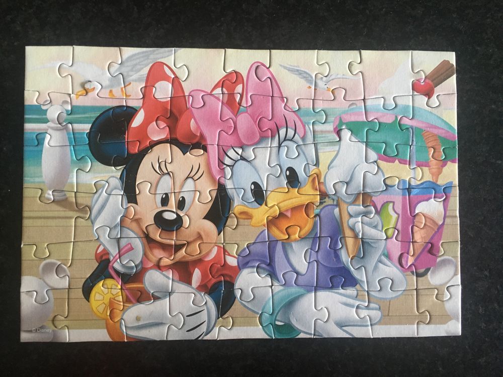 Puzzle i gra w karty zestaw z Myszką Minnie