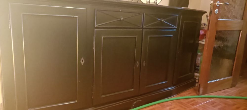 Aparador 2,1.cm en Madeira preta