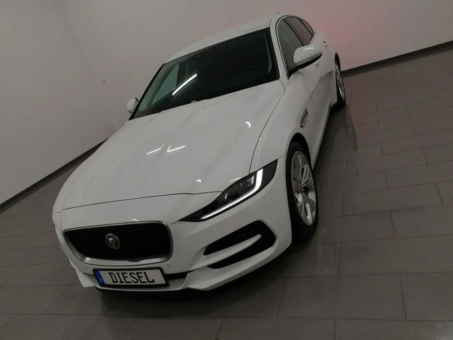 Jaguar XE FV23% Polski Salon LIFT 180KM Virtual Navi KameraX2 Chrom Skóra ALU Gw