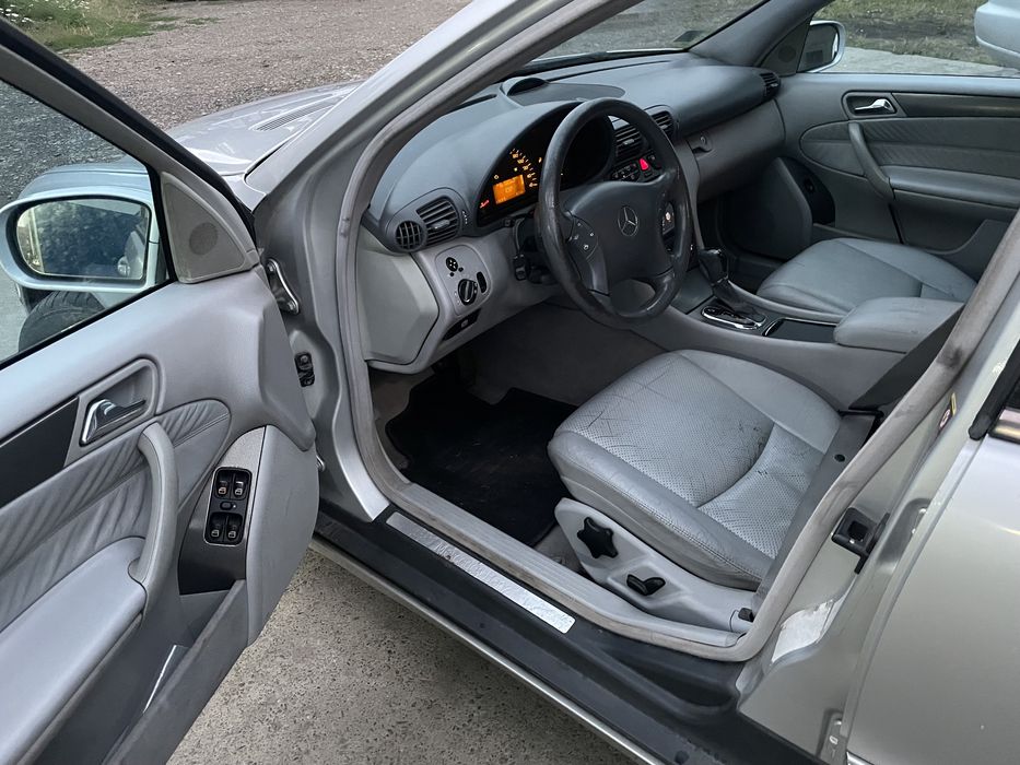 Mercedes C270 W203 запчасти