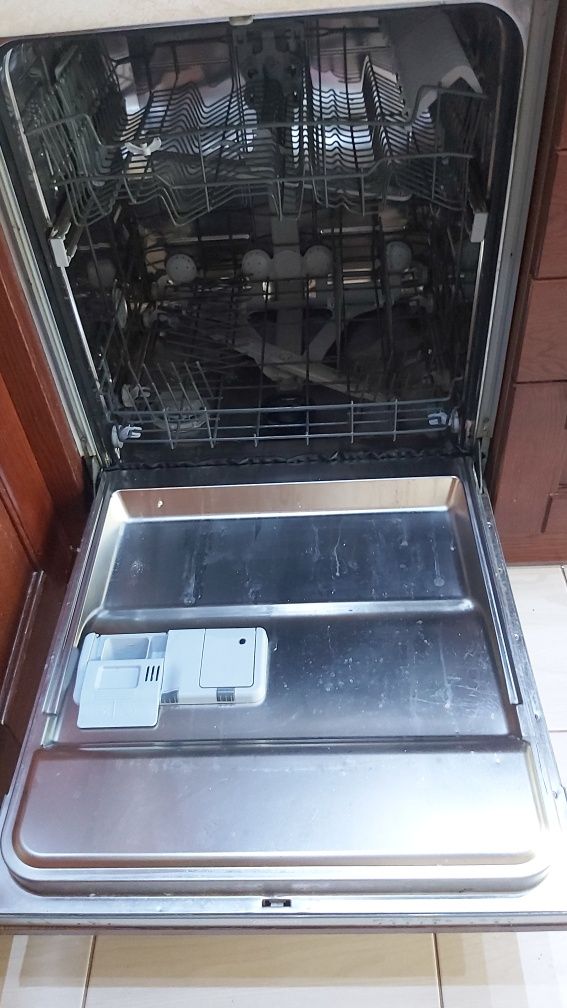 Запчастини до посудомийної whirlpool (Bauknecht)  на розборку