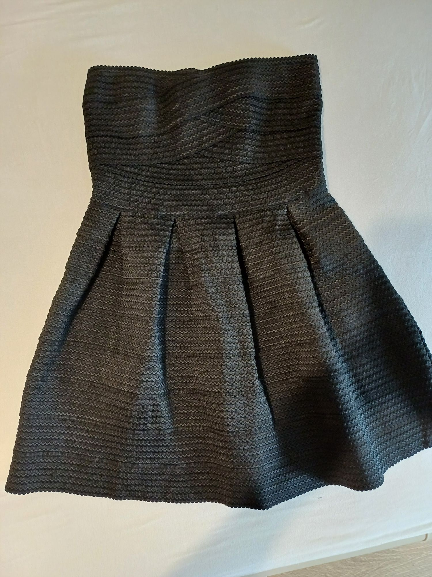 Czarna sukienka mini S/ 36