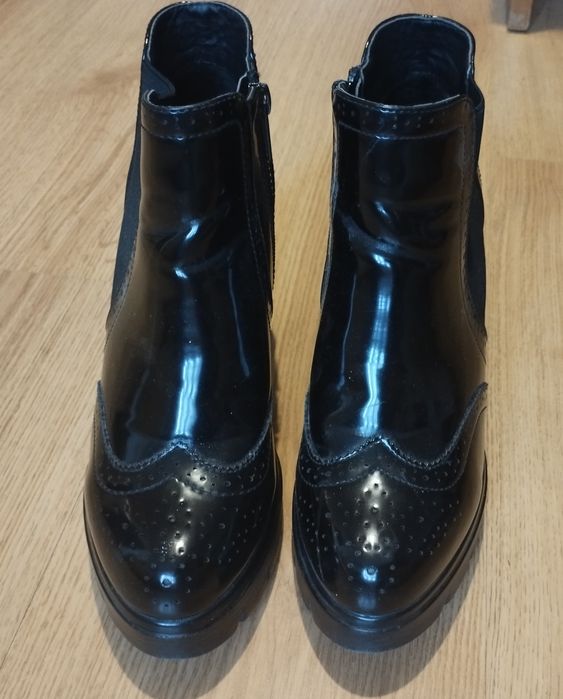 Buty na obcasie rozmiar 38